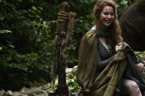 sansa stark nude|Every Game of Thrones Nude Scene, Ranked by Whether。